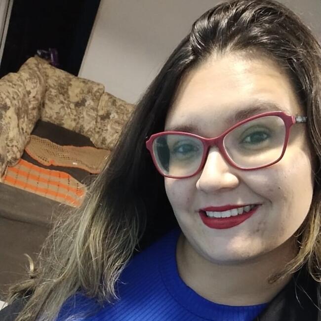 Babysitter in Caraguatatuba: Stephanny