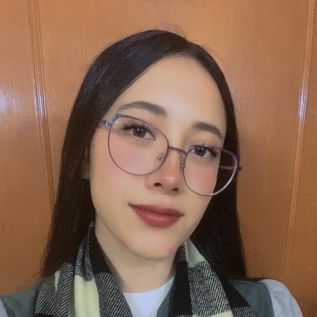 Babysitter in Fuentes del Valle: Emelin