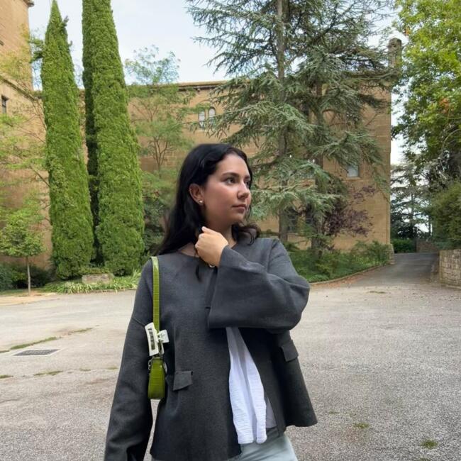 Babysitter in Castelnau-le-Lez: Mireia