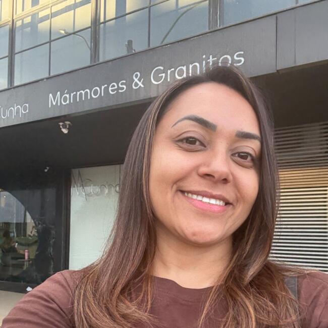 Babysitter in Paranoa: Josicleia