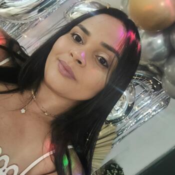 Babysitter in Senador Canedo: Simone