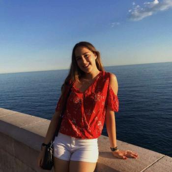 Baby-sitter in Nice: Louise