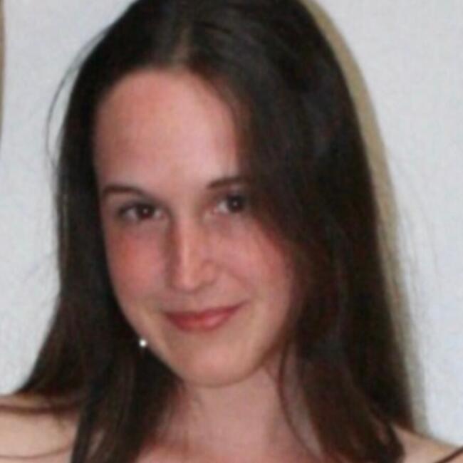 Babysitter in Saint-Sulpice (Maine-et-Loire): Eline