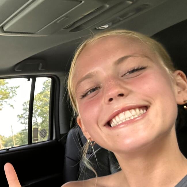 Babysitter στην περιοχή Σάρλοτ: Lila.