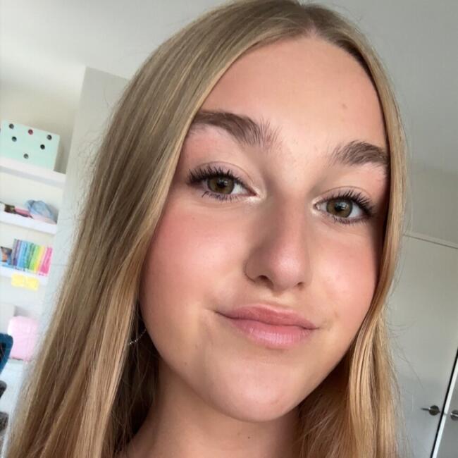 Babysitter in Silverdale: Sofia