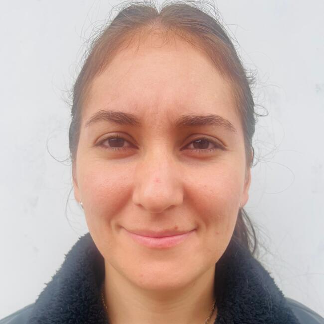 Babysitter in Boulogne-Billancourt: Leidy