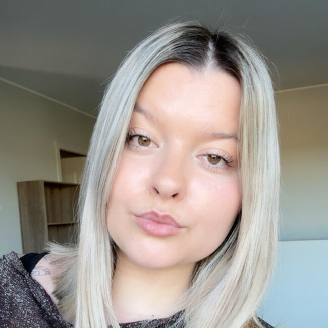 Babysitter in Montluçon: Chloé