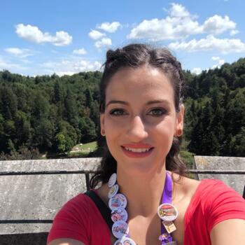 Babysitter Viagrande: Ylenia