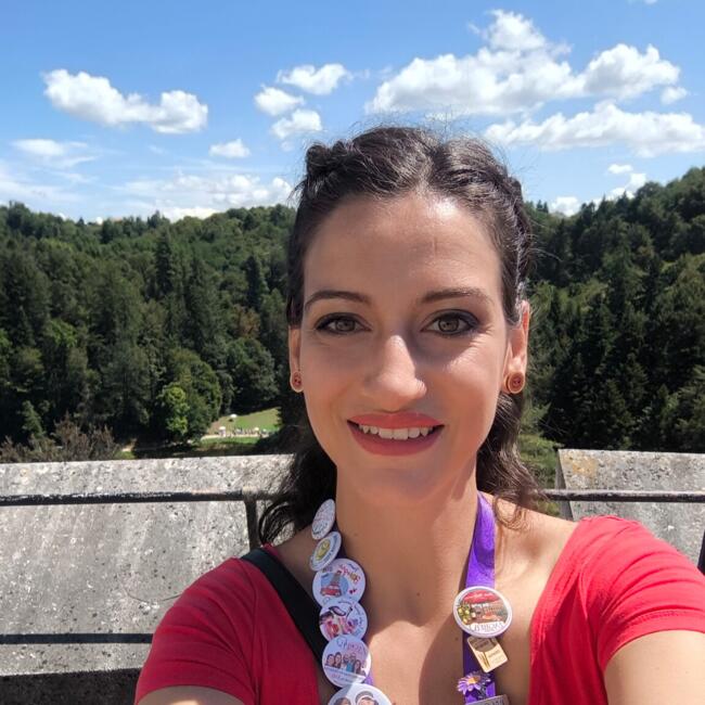 Babysitter in Viagrande: Ylenia