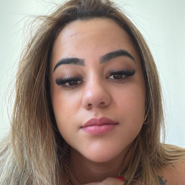 Babysitting job in Salvador: Thaina