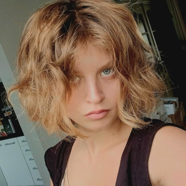 Babysitter in Edegem: Myrthe