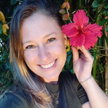 Babá em Canoas: Simone