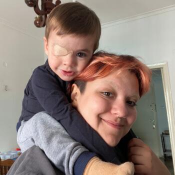 Babysitter Athens: Jenn