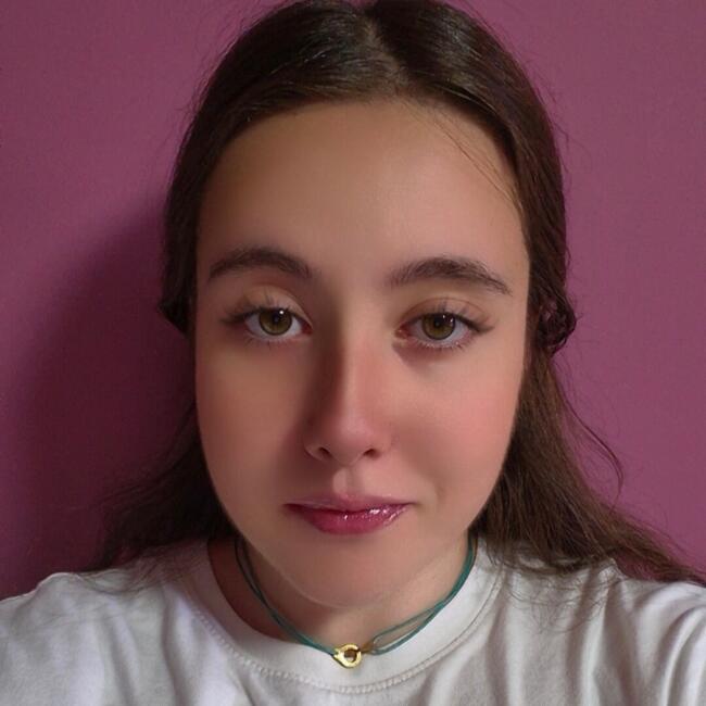 Babysitter in Saint-Etienne: Mélissa