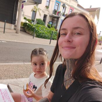 Parent Roche-la-Molière: Charlotte