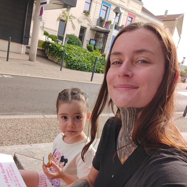Babysitting job in Roche-la-Molière: Charlotte