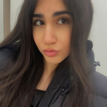 Baby-sitter Richmond Hill: Pantea