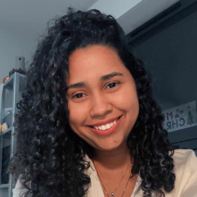 Babysitter in Braga: Gisele