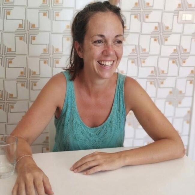 Babysitter in Sanremo: Laura