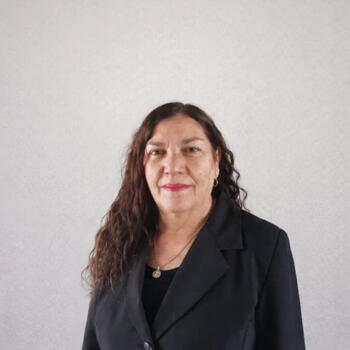 Babysitter in San Esteban: Gloria