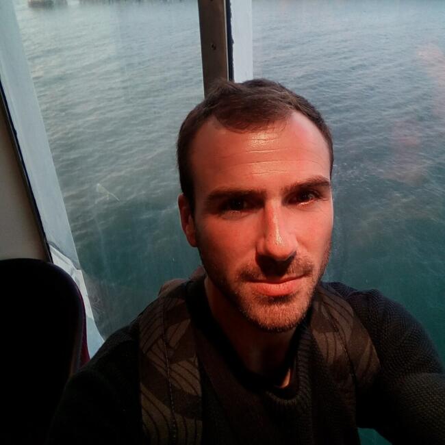 Babysitting job in Peniche: Vitor