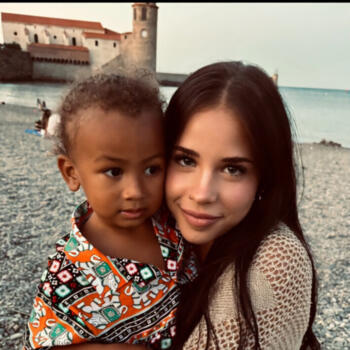 Babysitter in Argeles: Ayana