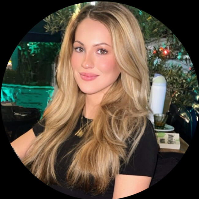 Babysitter in Cleveland (Texas): Raquel