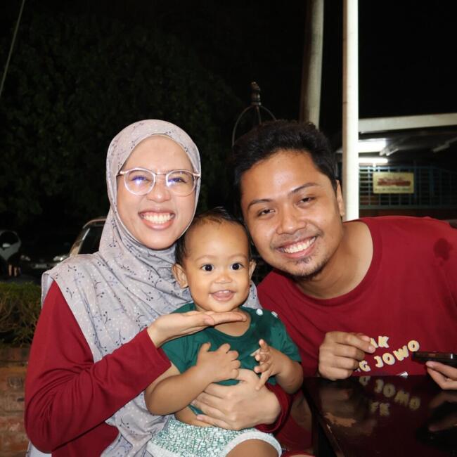 Babysitting job in Klang: Nurizaty Sabrena