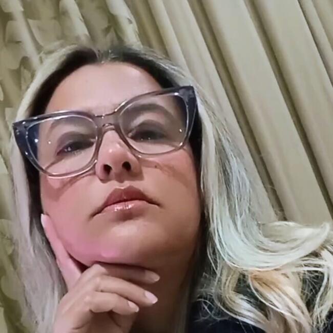 Babysitter in Lagoa Santa: Áurea