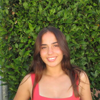 Babysitter in Orthez: Ilana