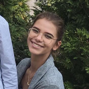 Babysitter Portici: Karina
