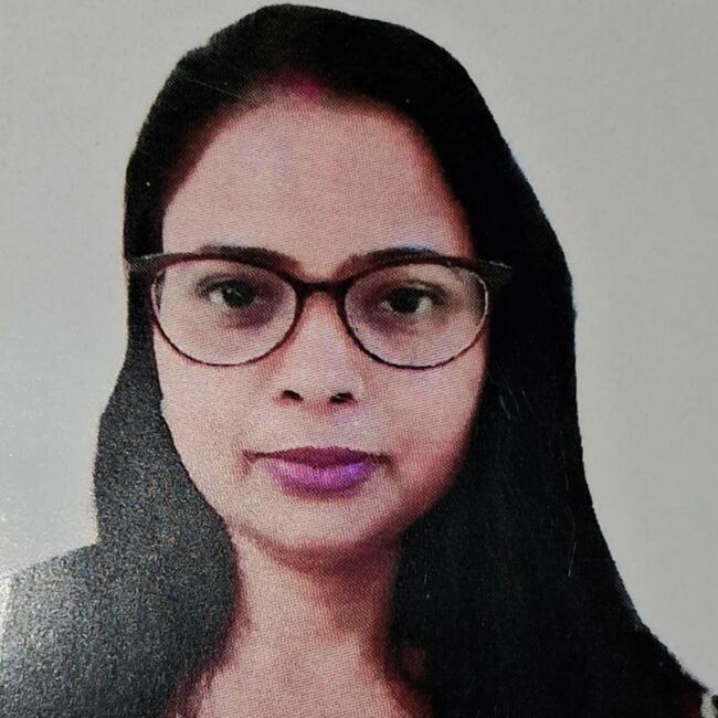 Babysitter in New Delhi: Rajni