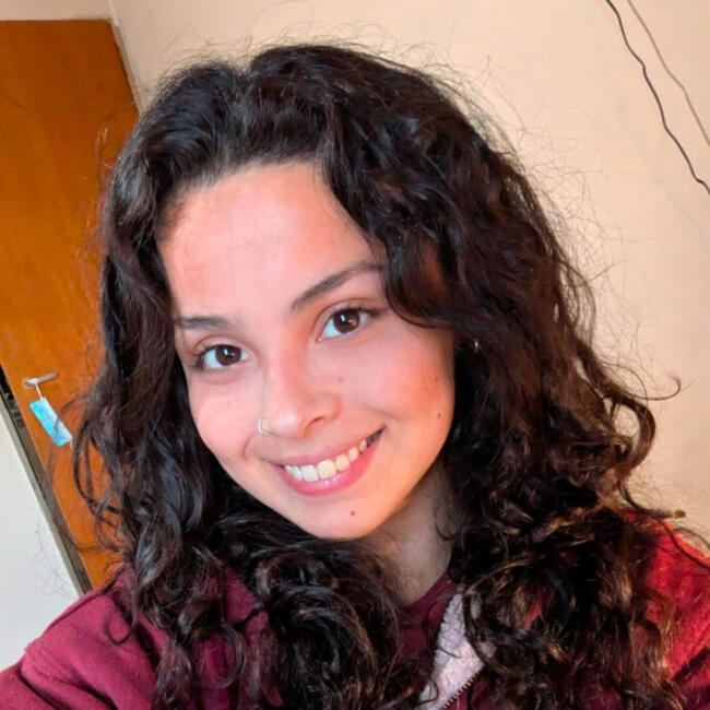 Babysitter in La Rioja: Isis