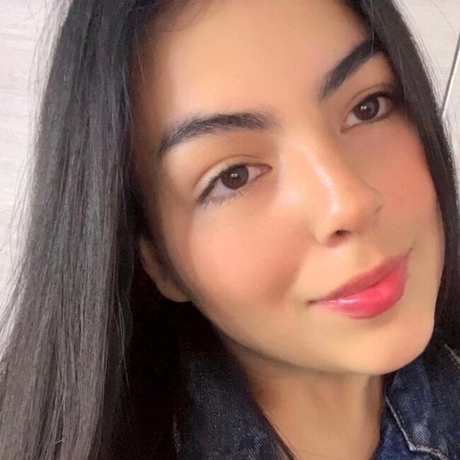 Babysitter in Lima: Andrea