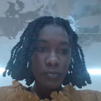 Babysitter in Spanish Town: Ashanti