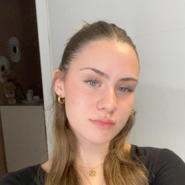 Babysitter in Camarma de Esteruelas: Iria