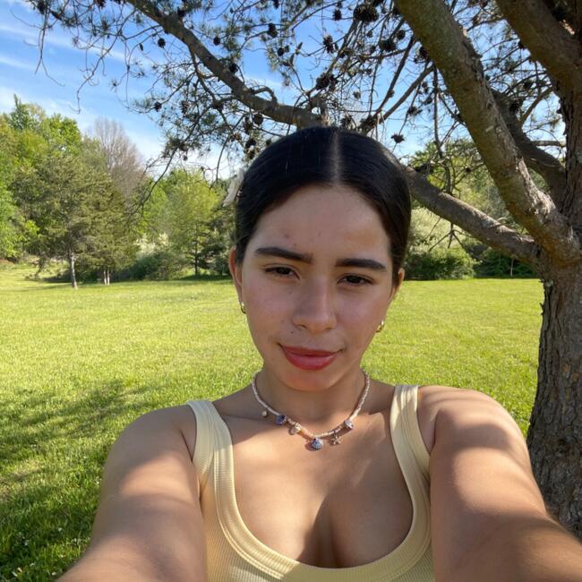 Babysitter in Vista Alegre: Valerie