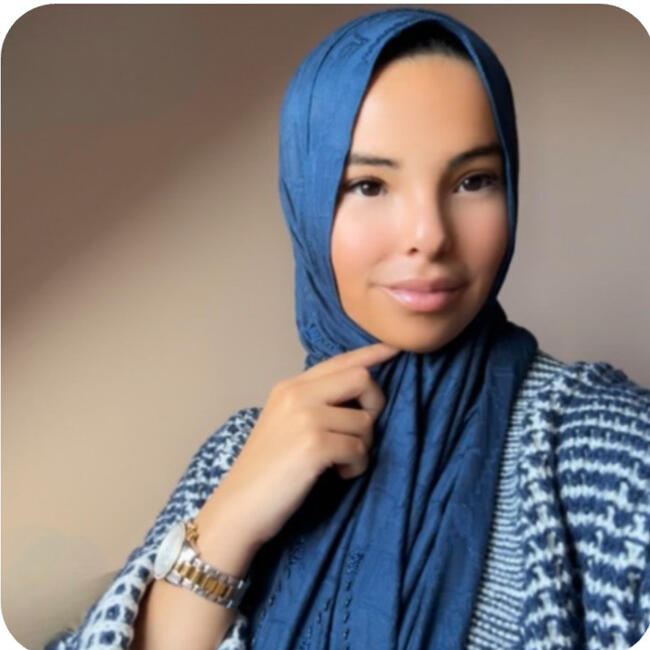 Babysitter in Molenbeek-Saint-Jean: Zayneb