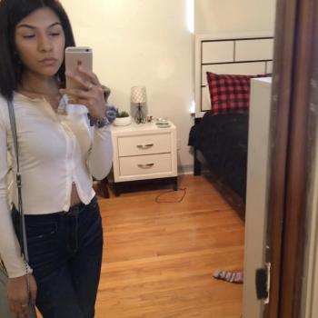 Babysitter in Pasadena: Brenda