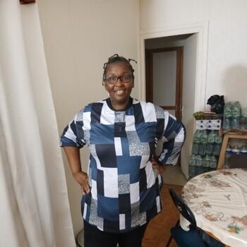 Nanny in Villeneuve-la-Garenne: Olga