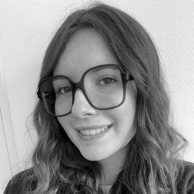 Babysitter in Limoges: Perrine