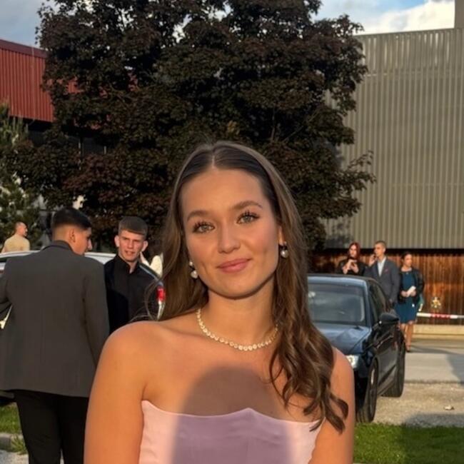 Varuška v Koper: Neza