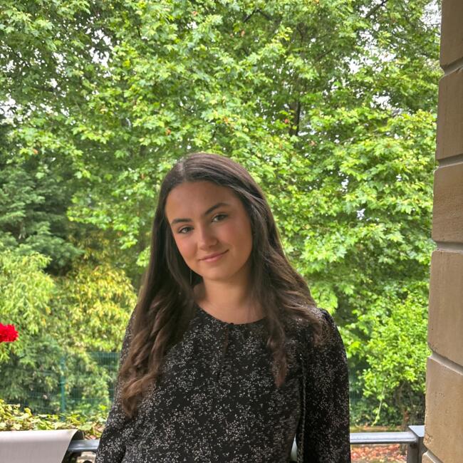 Niñera en Pamplona: Irene