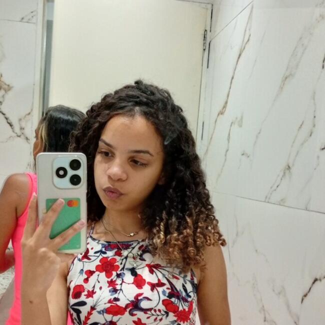 Babysitter in São Paulo: Marcela
