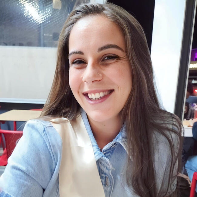 Babysitter in Setúbal: Jessica