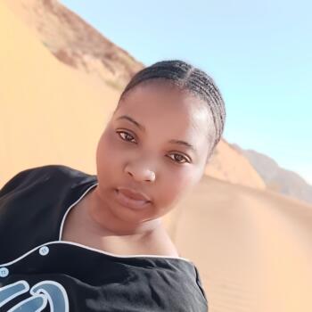Babysitter in Al Kharj: Lucy