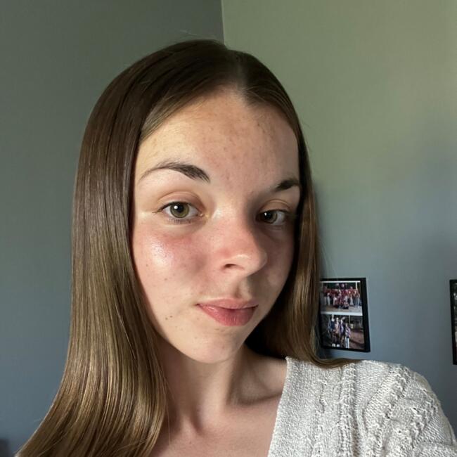 Babysitter in Noyal-Châtillon-sur-Seiche: Candice