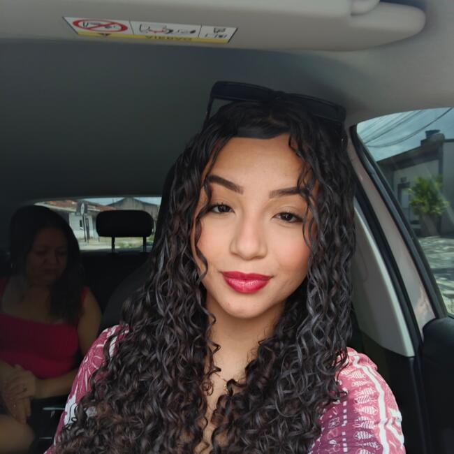 Babysitter in Castanhal: Millena Lorrany