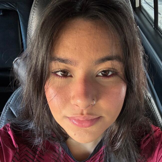 Babysitter in Goiânia: Esther