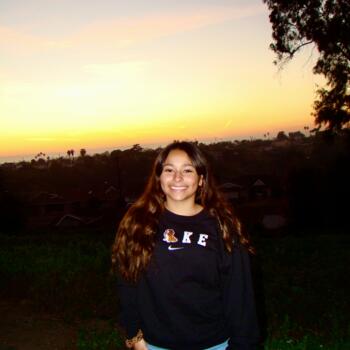 Babysitter in Vista: Angela